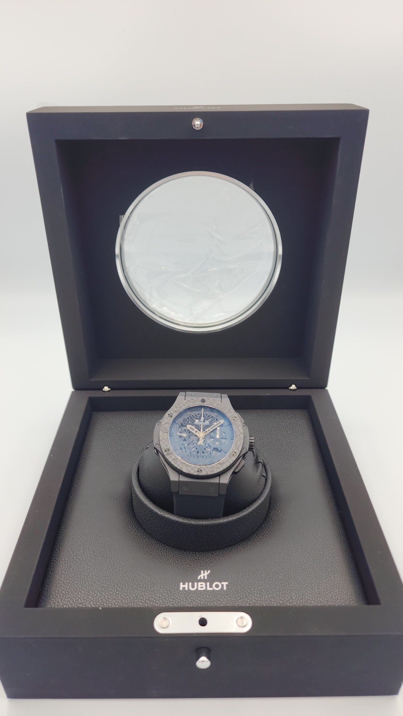 Hublot Big Bang Aero Bang Sugar Skull 44 mm Ceramic Case