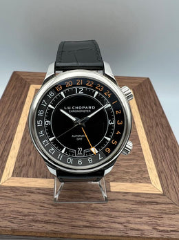 Chopard L.U.C 168579-3001 watch - photograph 1
