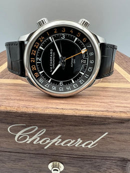 Chopard L.U.C 168579-3001 watch - photograph 8