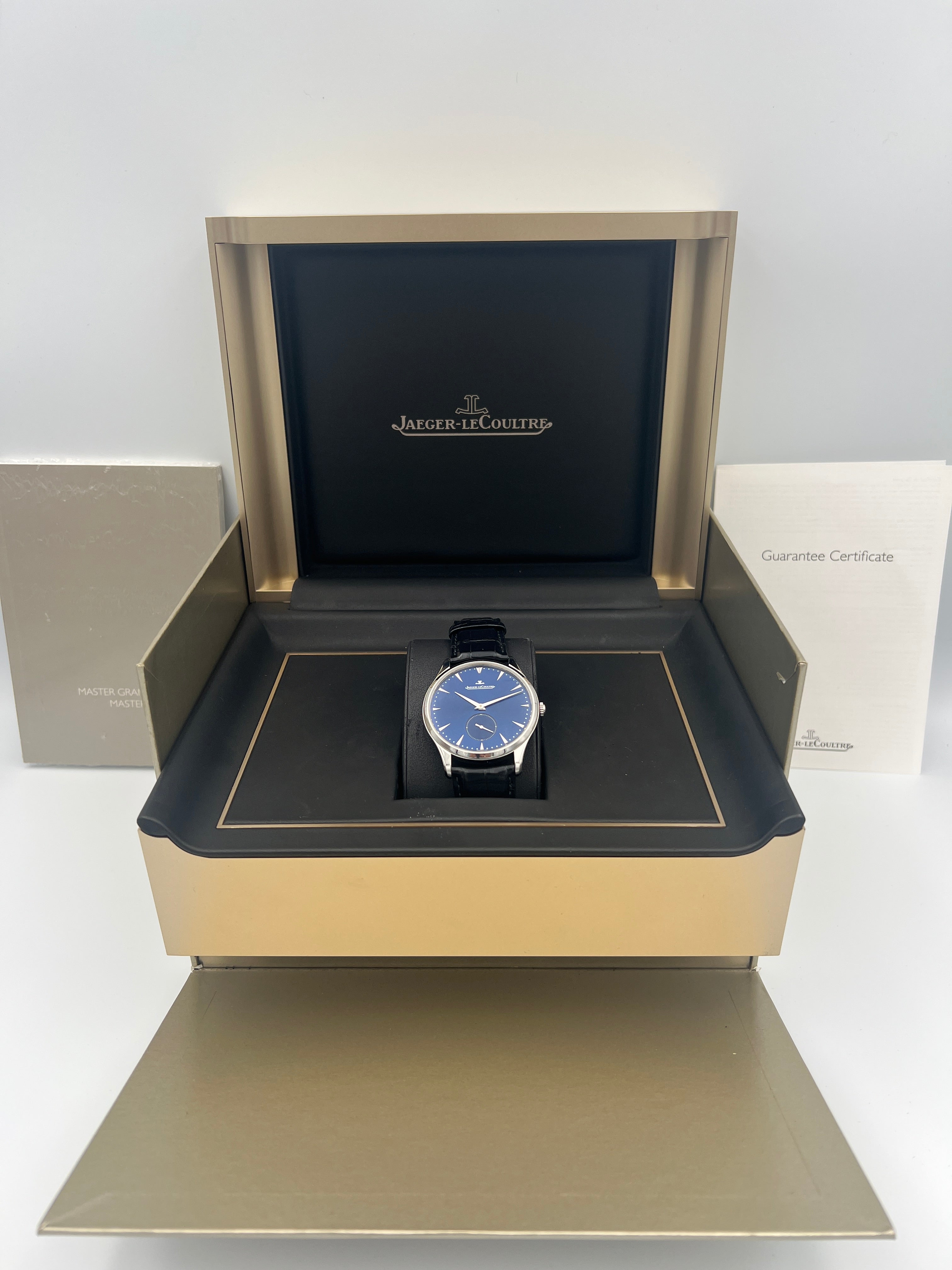 Jaeger-LeCoultre Master Ultra Thin
