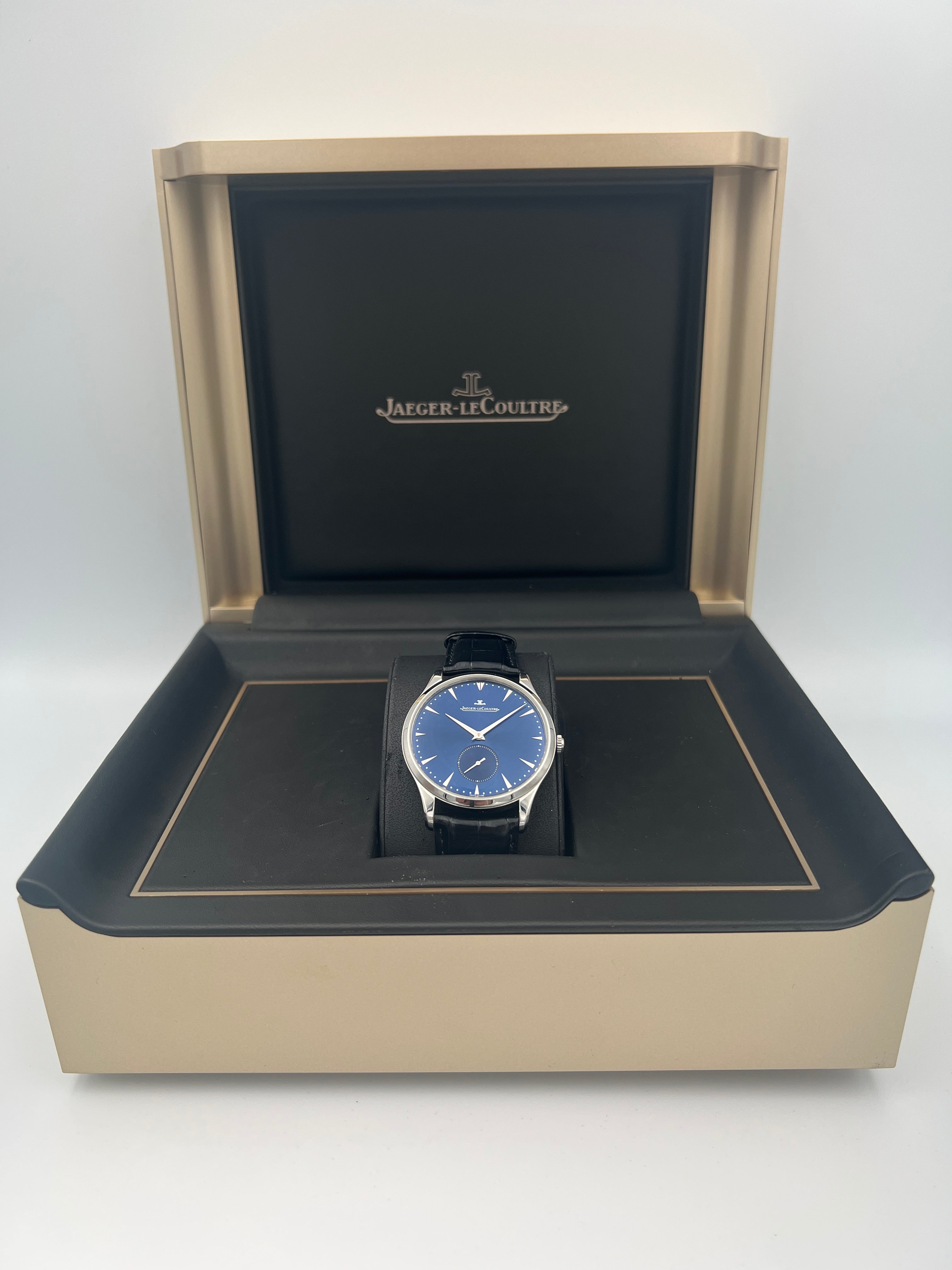 Jaeger-LeCoultre Master Ultra Thin