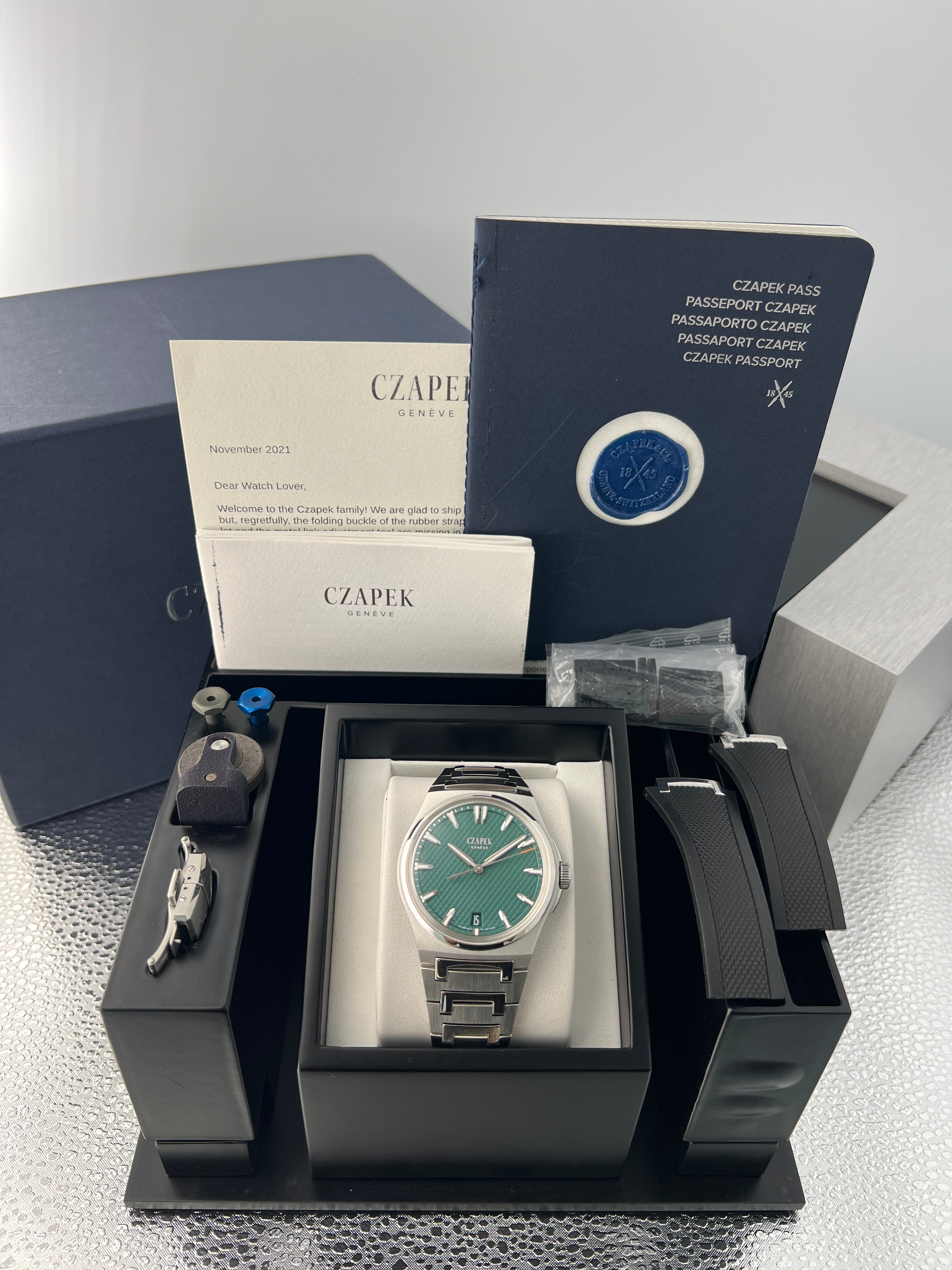 Czapek Antarctique Passage De Drake Viridian Green Fratello