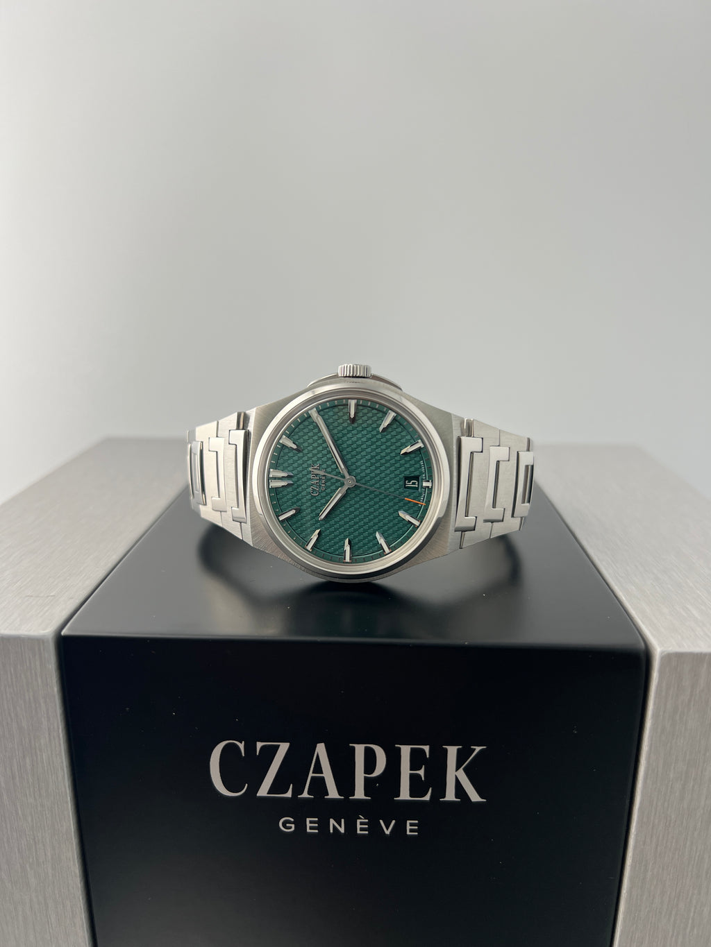 Czapek Antarctique Passage De Drake Viridian Green Fratello