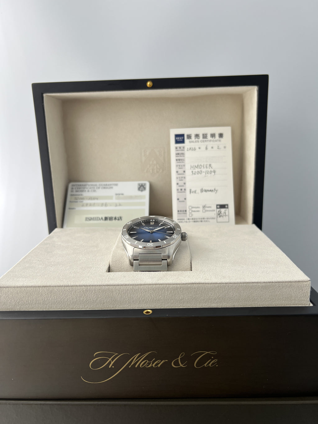H. Moser & Cie Pioneer Centre Seconds Center